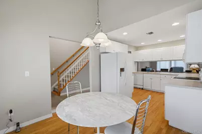 72 Paddington Circle, Smithtown, NY 11787 - Photo 13
