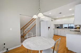 72 Paddington Cir, Smithtown, NY 11787 - Photo 13