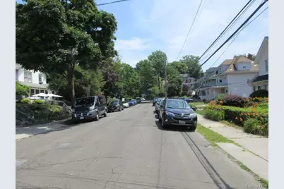 [Address not provided], New Rochelle, NY 10801 - Photo 13