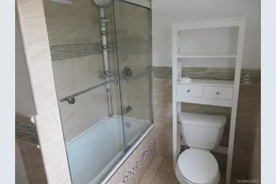 [Address not provided], New Rochelle, NY 10801 - Photo 11