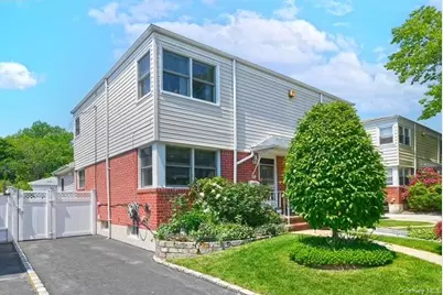 6720 211th Street, Oakland Gardens, NY 11364 - Photo 3
