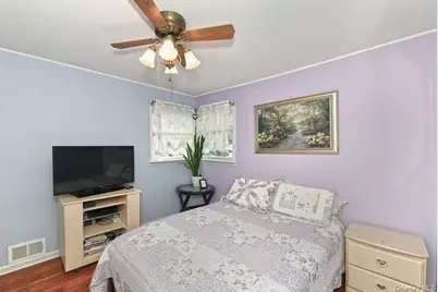 6720 211th Street, Oakland Gardens, NY 11364 - Photo 17