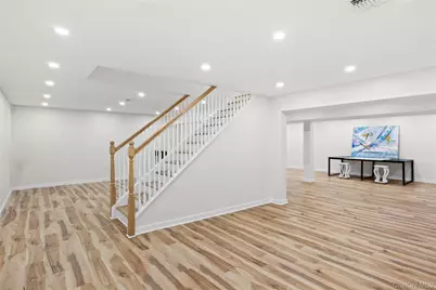 172 Choir Lane, Westbury, NY 11590 - Photo 41