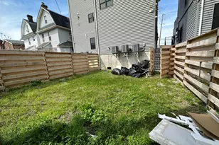 86-05 Beach Channel Dr, Rockaway Beach, NY 11693 - Photo 9