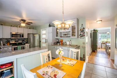 7 Pearlbush Lane, Poughkeepsie, NY 12603 - Photo 11