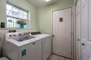 7 Pearlbush Ln, Poughkeepsie, NY 12603 - Photo 17