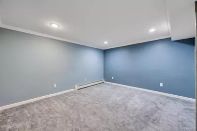 1492 Garden Street, East Meadow, NY 11554 - Photo 19