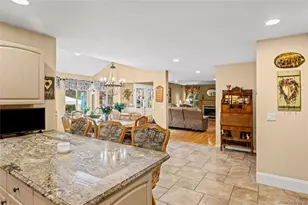 8 Frontier Trail, Manorville, NY 11949 - Photo 19