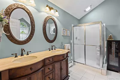 8 Frontier Trail, Manorville, NY 11949 - Photo 29