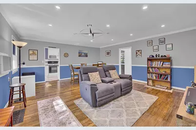 5850 246th Crescent #C7, Douglaston, NY 11362 - Photo 5