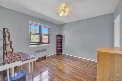 5850 246th Crescent #C7, Douglaston, NY 11362 - Photo 13