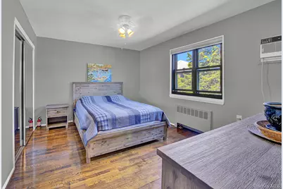 5850 246th Crescent #C7, Douglaston, NY 11362 - Photo 11