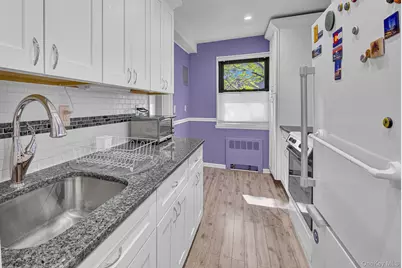 5850 246th Crescent #C7, Douglaston, NY 11362 - Photo 9