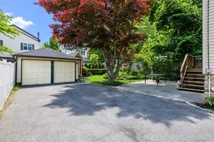 82 Clove Rd, New Rochelle, NY 10801 - Photo 37