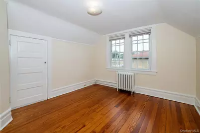 82 Clove Road, New Rochelle, NY 10801 - Photo 25