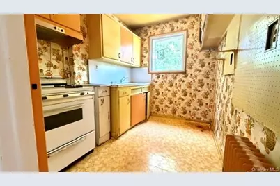 217-22 67th Avenue #2, Bayside, NY 11364 - Photo 17