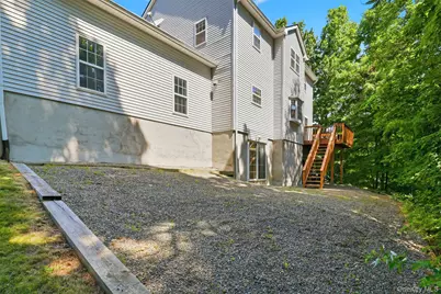 35 Wayacross Road, Mahopac, NY 10541 - Photo 41