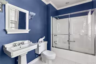 1780 Route 106, Muttontown, NY 11791 - Photo 27