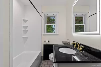 21 Frankford Street, Hawthorne, NY 10532 - Photo 15