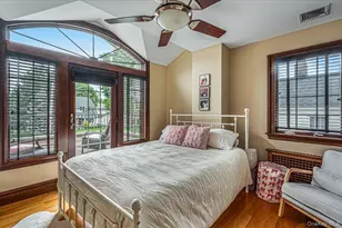 43-08 Glenwood St, Little Neck, NY 11363 - Photo 23