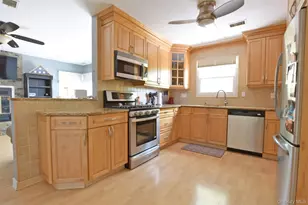 1 Gregg Ln, Coram, NY 11727 - Photo 11