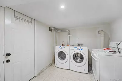 85-19 91st Street, Jamaica, NY 11421 - Photo 13