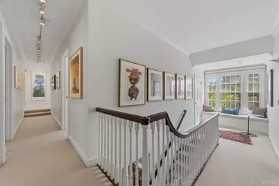 6 Hillair Circle, White Plains, NY 10605 - Photo 27