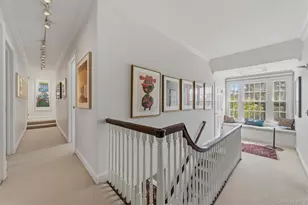 6 Hillair Cir, White Plains, NY 10605 - Photo 27