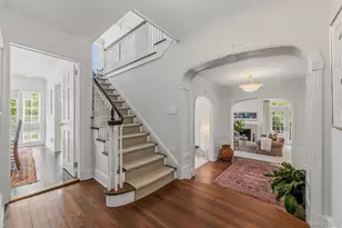 6 Hillair Cir, White Plains, NY 10605 - Photo 3
