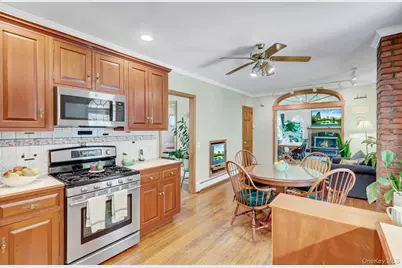 49 McCord Avenue, Merrick, NY 11566 - Photo 5