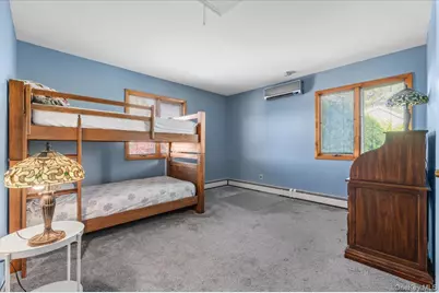 9 Bernadette Court, Hicksville, NY 11801 - Photo 17