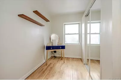 156 Revere Avenue, Bronx, NY 10465 - Photo 13