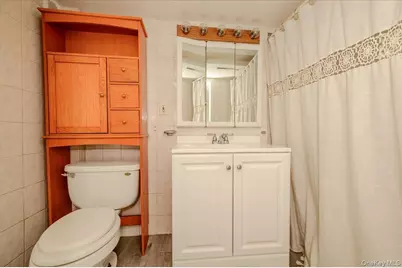 156 Revere Avenue, Bronx, NY 10465 - Photo 19