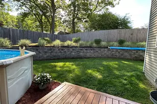 27 Sunburst Dr, Rocky Point, NY 11778 - Photo 21