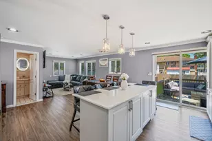935 Sterling Pl, West Babylon, NY 11704 - Photo 9