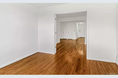 43 Bronx River Road #8A, Yonkers, NY 10704 - Photo 15