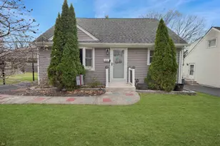 35 Hillside Ave, Suffern, NY 10901 - Photo 43