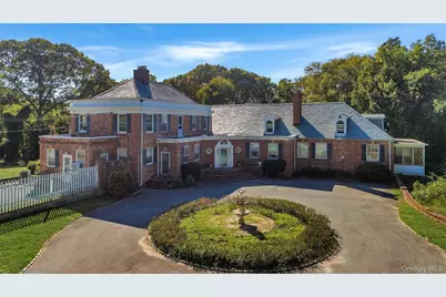 274 River Road, Saint James, NY 11780 - Photo 1