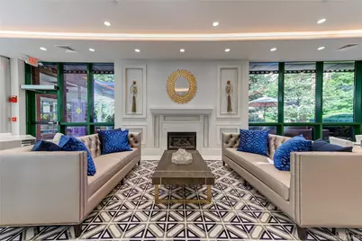 100 Hilton Avenue #304, Garden City, NY 11530 - Photo 21
