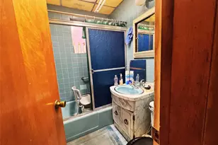 4621 Matilda Ave, Bronx, NY 10470 - Photo 15