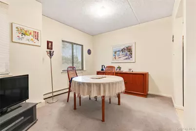 71-48 162nd Street #3, Fresh Meadows, NY 11365 - Photo 9