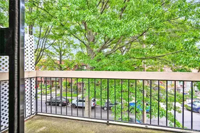 71-48 162nd Street #3, Fresh Meadows, NY 11365 - Photo 11