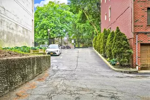 71-48 162nd St, Fresh Meadows, NY 11365 - Photo 27