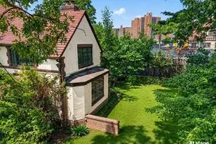 64 Dartmouth St, Forest Hills, NY 11375 - Photo 41