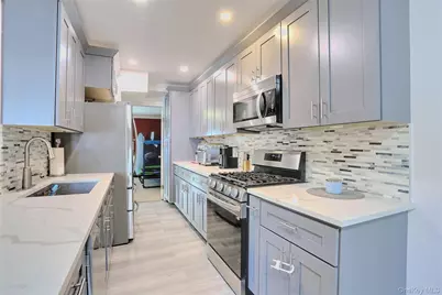 16 Adler Court, West Haverstraw, NY 10993 - Photo 13