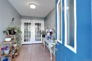 16 Adler Ct, West Haverstraw, NY 10993 - Photo 5