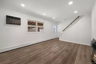 22 Lowland Rd, Levittown, NY 11756 - Photo 7