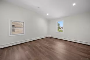 22 Lowland Rd, Levittown, NY 11756 - Photo 25