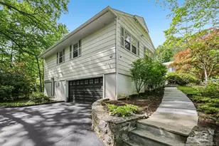 62 Mohegan Rd, Larchmont, NY 10538 - Photo 3