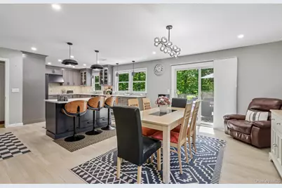 62 Mohegan Road, Larchmont, NY 10538 - Photo 17